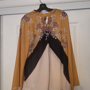 Suzanne Betro Mustard and Black Floral Blouse